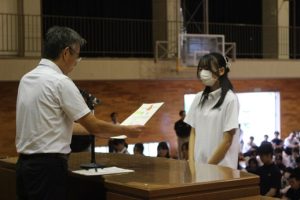 令和７年度前期末納め式が行われました。